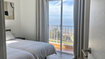 2 quartos, ferros/tábuas de passar roupa, Wi-Fi de cortesia