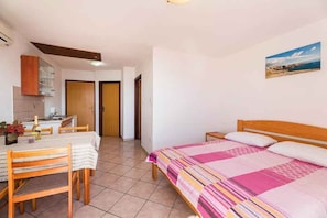 2 bedrooms, WiFi