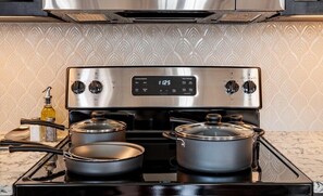 Fridge, microwave, oven, stovetop - 3BR Charming Stay Walk to French Quarter | The Mayfair (New Orleans)