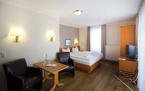 1 Schlafzimmer, Reisekinderbett, Internetzugang