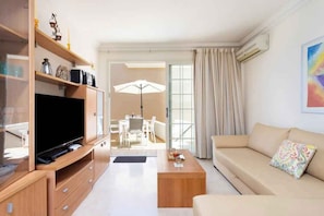 TV