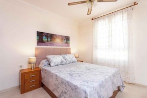 2 bedrooms, WiFi