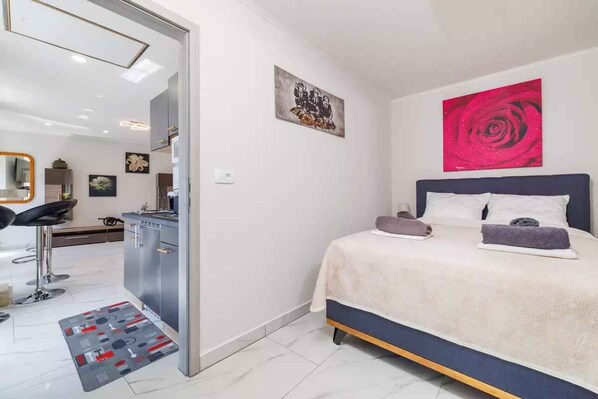 1 bedroom, WiFi