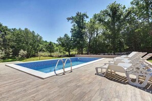 Pool - Villa with private pool for up to 8 people (Labin)