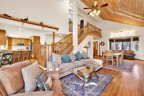 TV connectée, cheminée