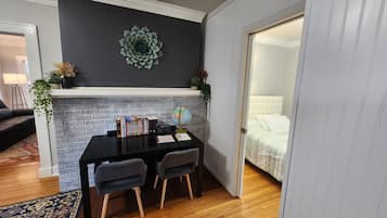 3 Schlafzimmer, Schreibtisch, BĂŒgeleisen/BĂŒgelbrett, Reisekinderbett