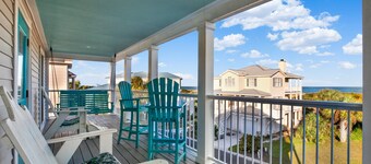 Seconds to the Sea, Ocean views, Heated Pool Access