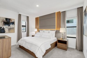 12 slaapkamers, een strijkplank/strijkijzer, internet, beddengoed