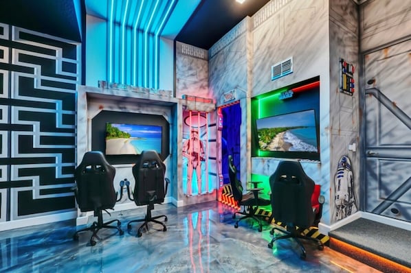 TV