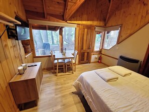 1 bedroom, travel crib, WiFi, bed sheets - El Remanso Loft, Bahía Manzano (Puerto Manzano)