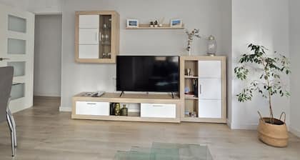 1A139 Apartamento en pleno centro de Gijón al lad