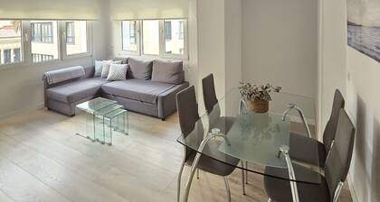 1A139 Apartamento en pleno centro de Gijón al lad