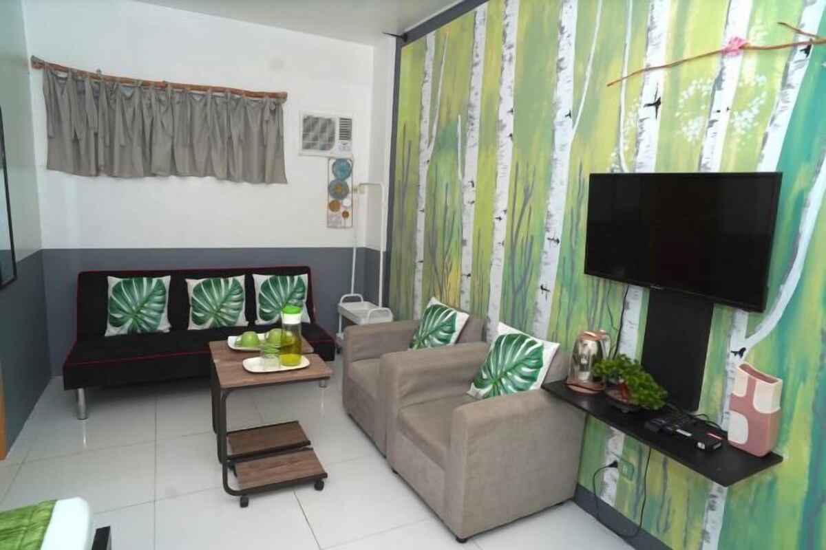 Living area | TV