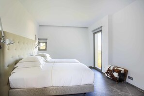 2 bedrooms, iron/ironing board, WiFi, wheelchair access - Retiro 2 Osorno (4 guests) (Arcos De La Frontera)