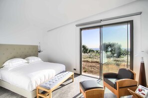 2 slaapkamers, een strijkplank/strijkijzer, wifi