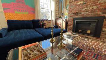 Smart TV, fireplace, books