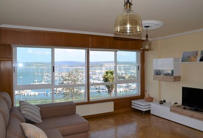 Cozy apartment with views in Sada
