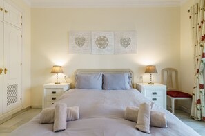 Apartamento | 2 quartos, individualmente mobiliados