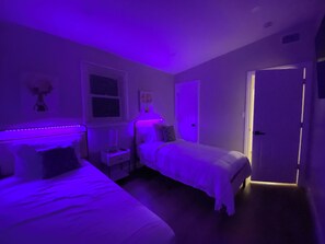 4 chambres, fer et planche à repasser, Wi-Fi gratuit, draps fournis