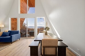 TV connectée, cheminée