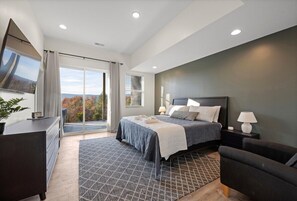 3 habitaciones, escritorio, tabla de planchar con plancha y wifi gratis 