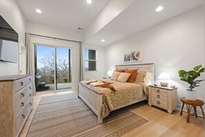 3 soverom, skrivebord, strykejern/-brett og wi-fi (inkludert)