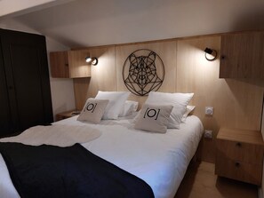 1 habitación, tabla de planchar con plancha, internet y ropa de cama 