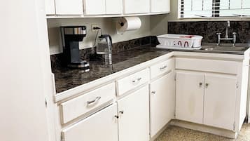 Condo, 2 Bedrooms | Interior