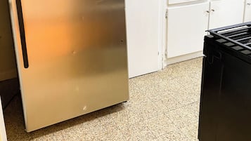 Condo, 2 Bedrooms | Interior