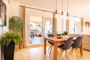Apartment | Living room