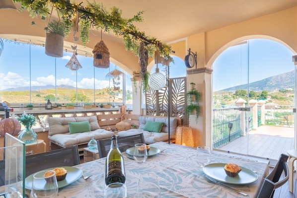 Apartment | Balcony