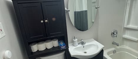 Towels, soap, shampoo, toilet paper