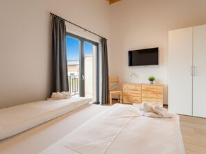 3 bedrooms, internet