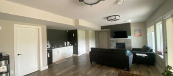 Bright and peaceful, great location.