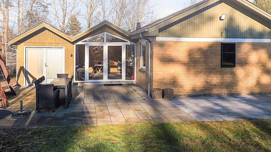 4 Star Holiday Home in Hals