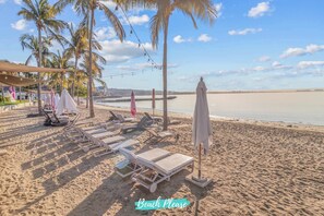 Beach nearby - Villa 21K: 2 Private Pools and Beach Club (Cruz de Huanacaxtle)