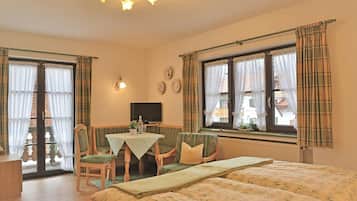 1 bedroom, free WiFi, bed sheets