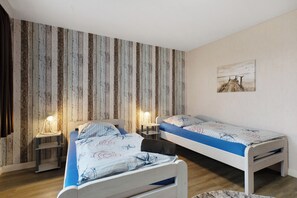 1 sovrum och sängkläder