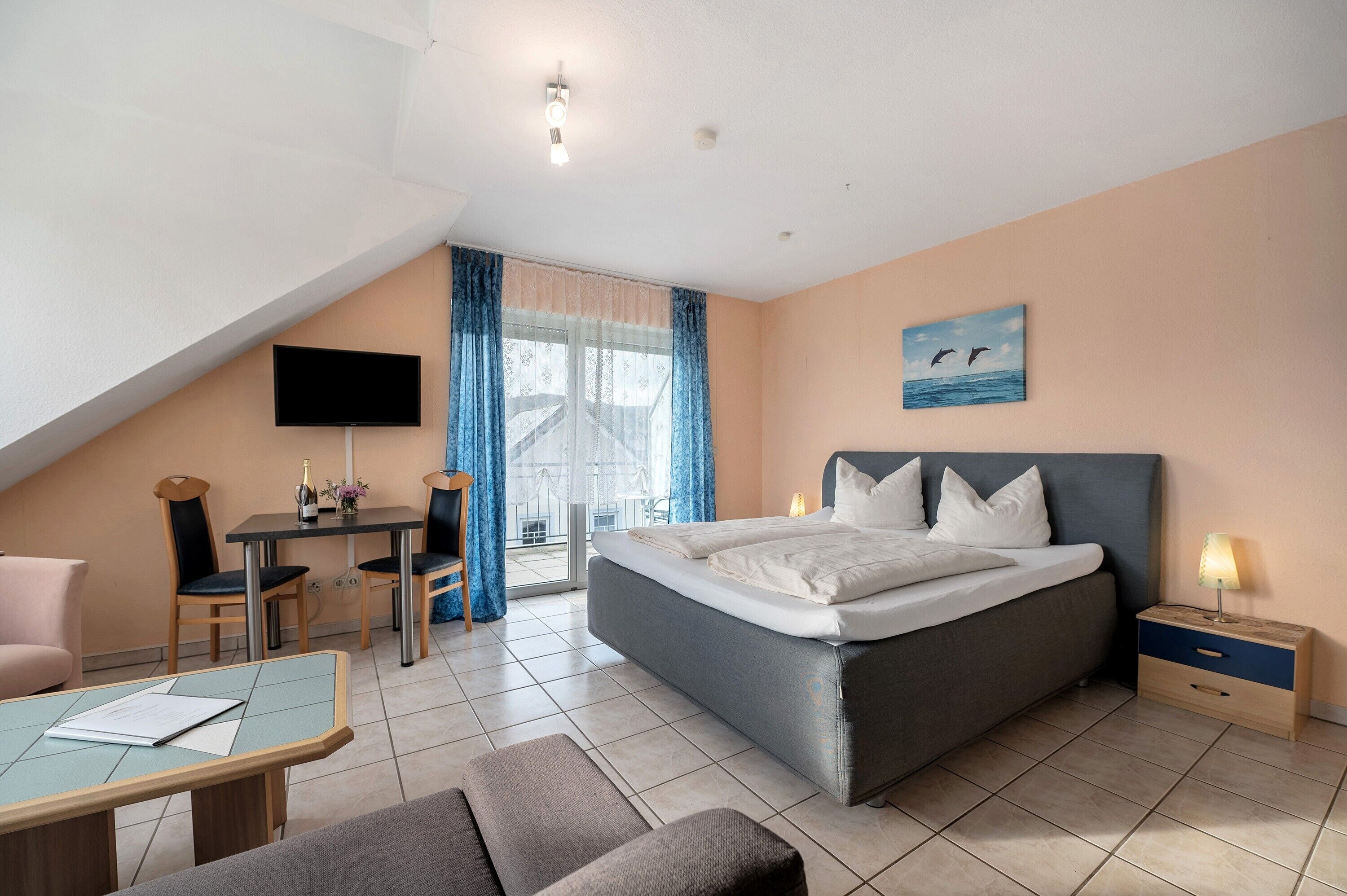 2 bedrooms, free WiFi, bed sheets