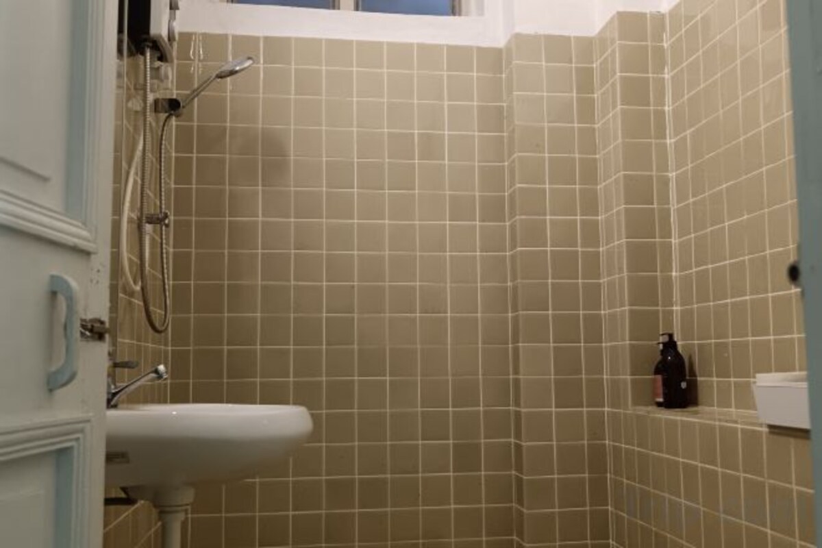 Bathroom | Shower, free toiletries, hair dryer, towels