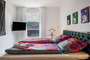 1 bedroom, desk, iron/ironing board, free WiFi