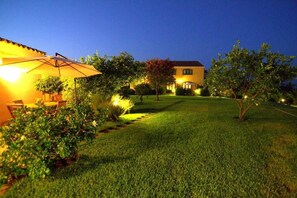 Front of property - Torre Archirafi Resort (Riposto)