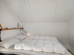 2 bedrooms, Internet