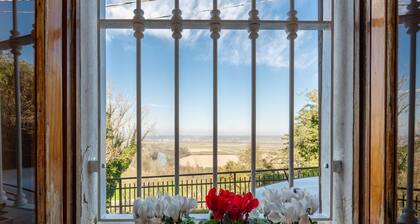 Belle maison de vacances privée avec piscine privée, WIFI, TV, patio et animaux admis