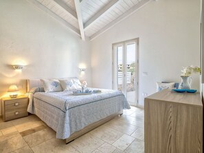 3 bedrooms, free WiFi - Beautiful private villa for 7 guests with WIFI, private pool, A/C, TV and patio (Budoni)