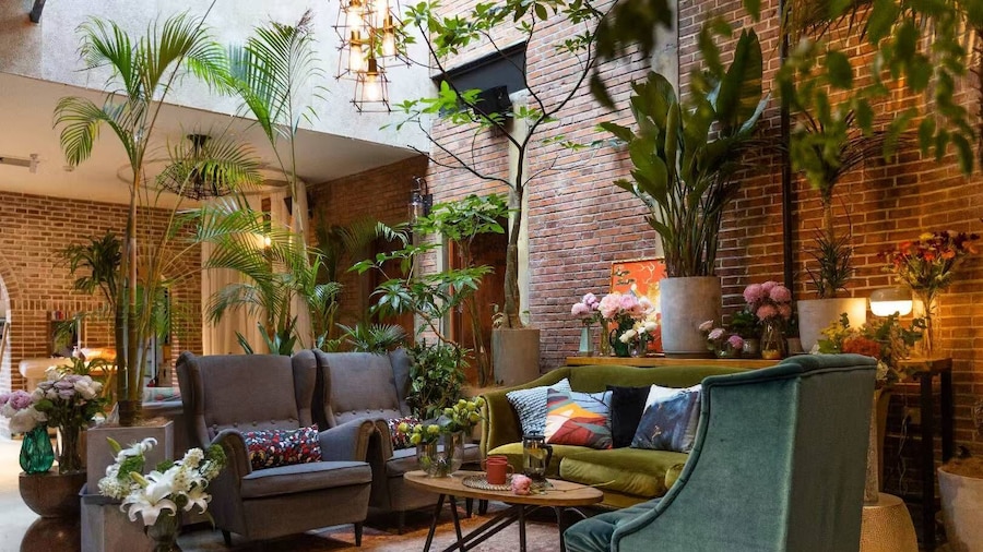 Beijing Drum Tower Loft Courtyard Hotel