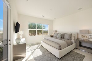 4 Schlafzimmer, Schreibtisch, Bügeleisen/Bügelbrett, kostenloses WLAN