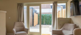 Beautiful suite on the village square