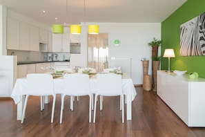 Dining - Apartment in Ostend near Wellington Racecourse (Oostende)