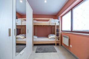 2 chambres, fer et planche Ă repasser, Wi-Fi gratuit